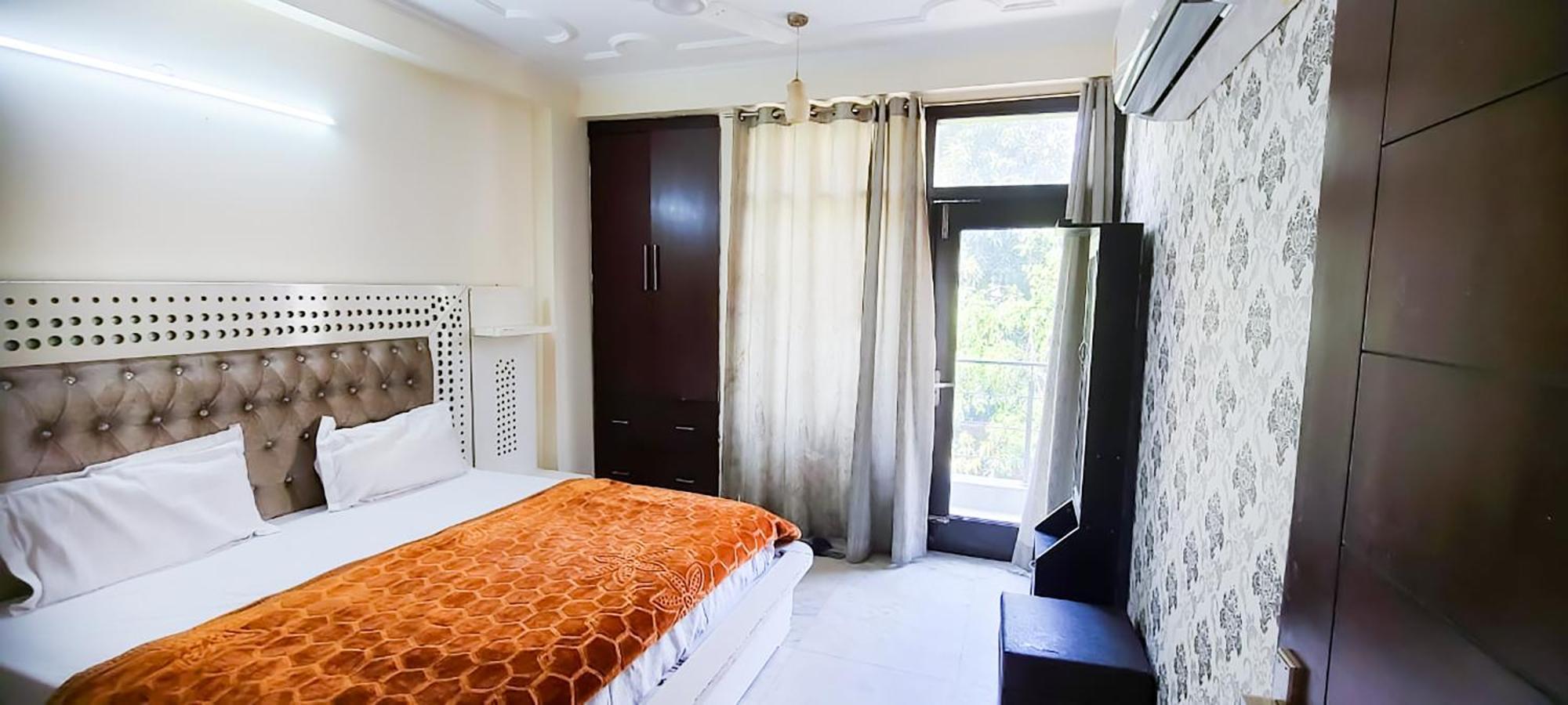 Hotel Jagannath Ню Делхи Екстериор снимка