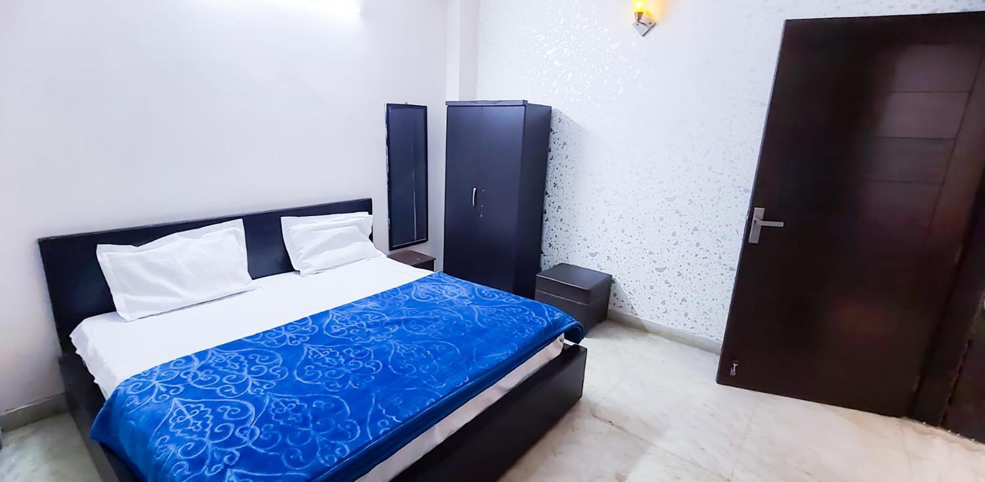Hotel Jagannath Ню Делхи Екстериор снимка